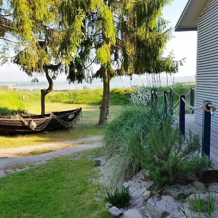 Naturnah, Mit Terrasse, Garten Und Meerblick - Auf Dem Teschenberg Apartmán